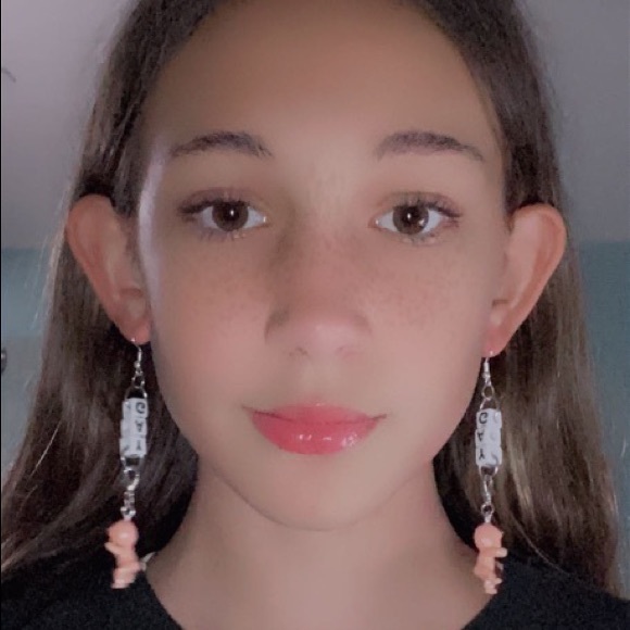 “Gay” baby earrings 🏳️‍🌈 - Picture 4 of 5